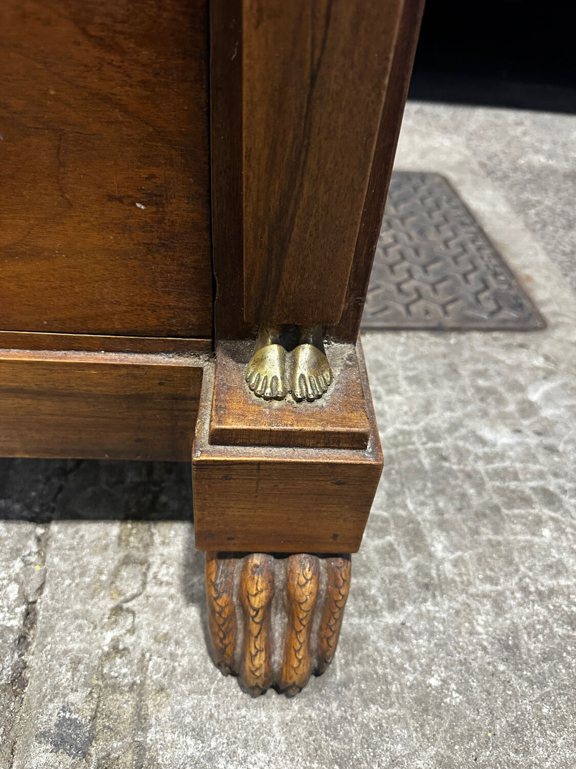 Empire commode from Egypt