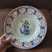 Plat rond  porcelaine  opaque de Gien