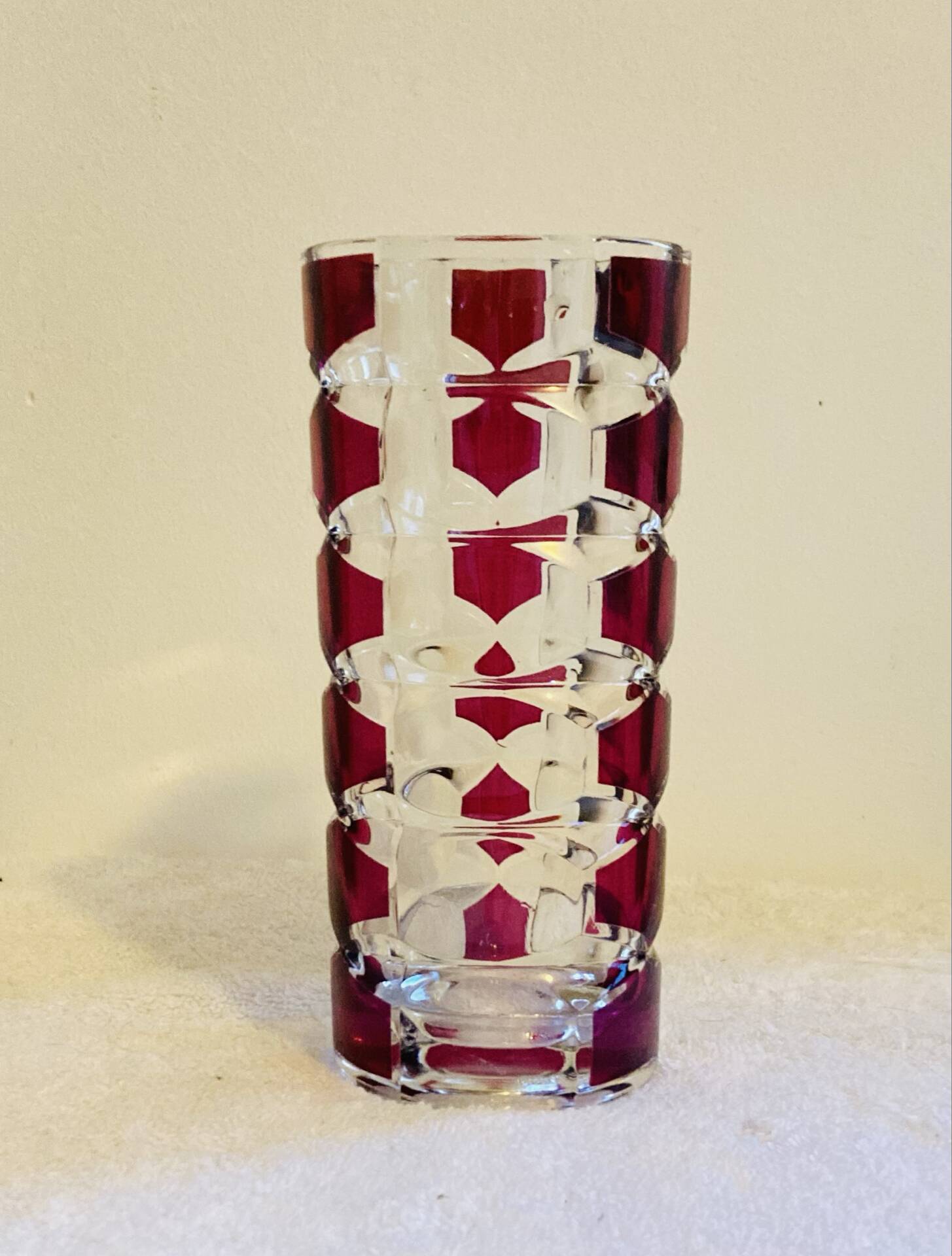 Windsor Rubis vase from the 1970s by designer J.G Durand for Luminarc Fr.