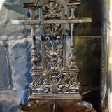 Cast iron umbrella stand