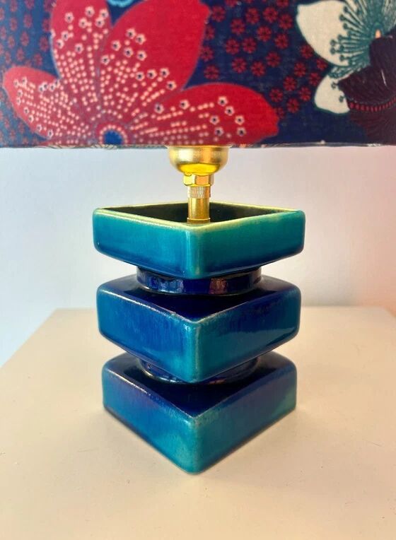 Sculptural vase lamp: Cari Zalloni for Steuler (wireless)