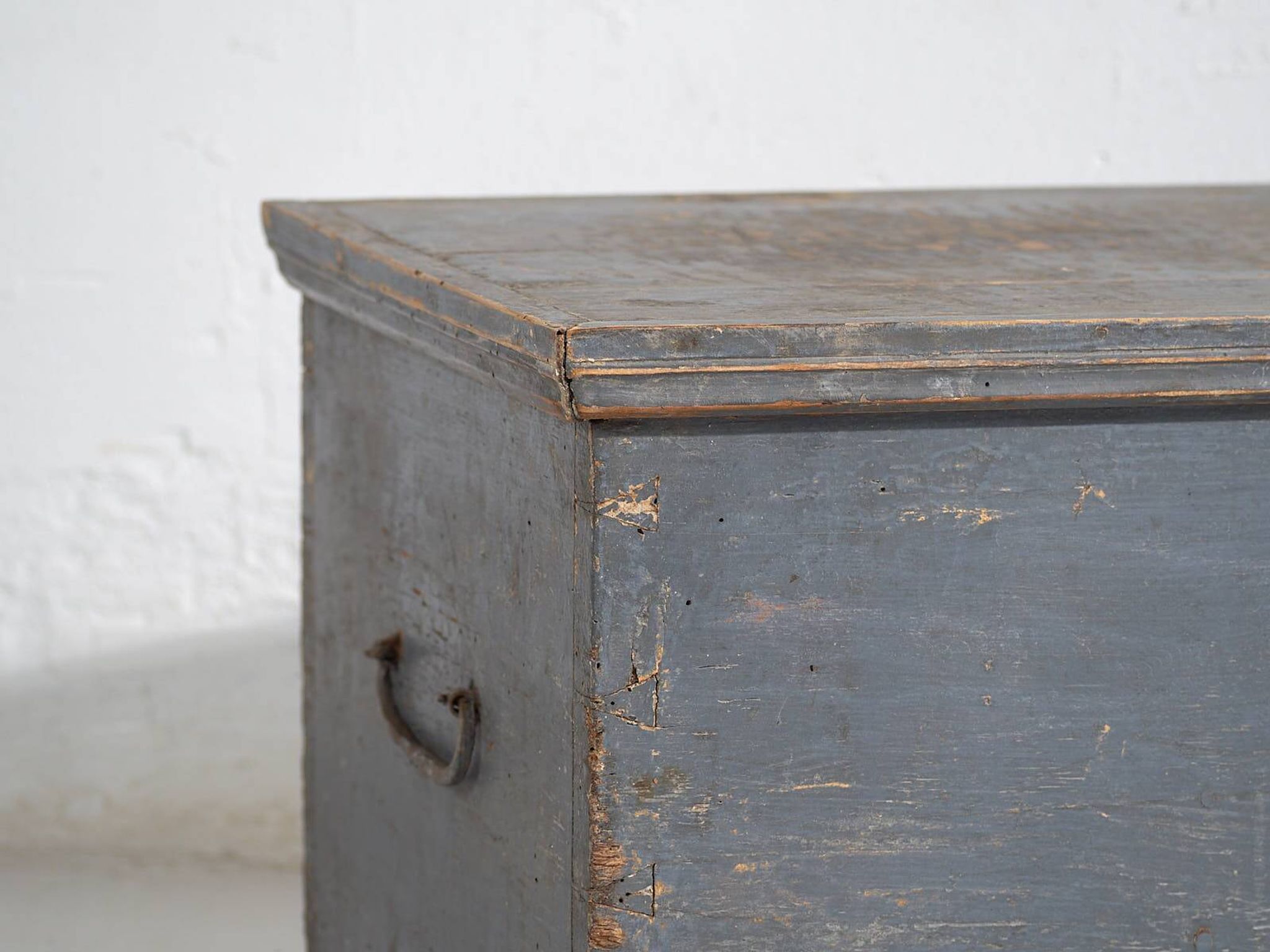 Petite malle bleue ancienne (c.1920) #35