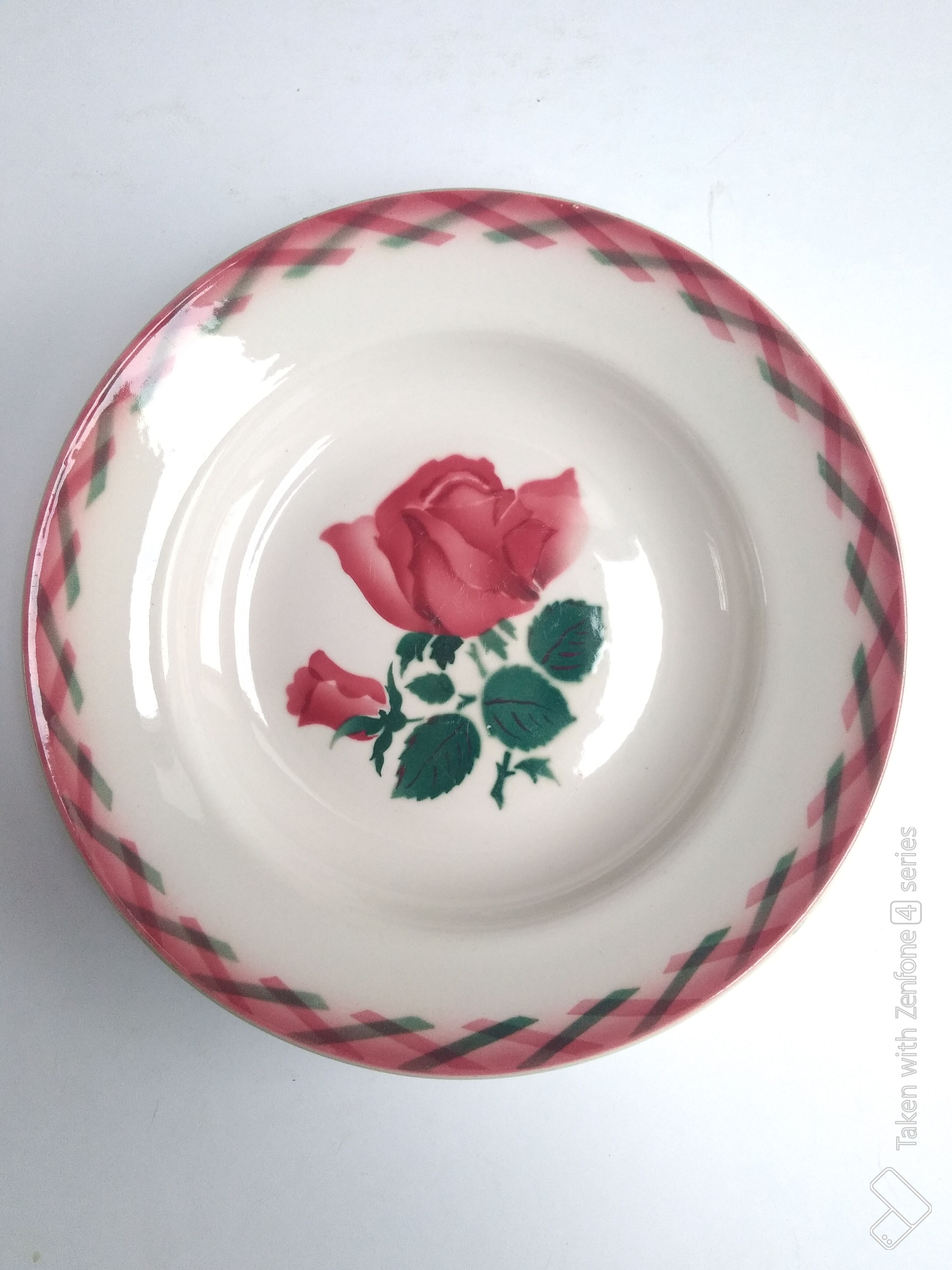 Lunéville earthenware hollow plate