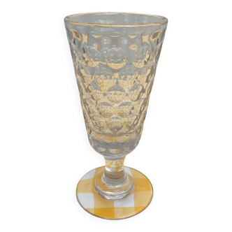 Absinthe glass decorated with nineteenth pastilles