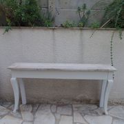 Console with a cotton grey patinated base, top in bleached walnut.