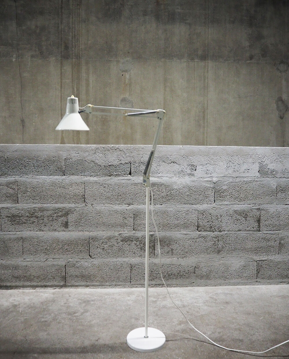 Twist vintage T1 series articulated floor lamp, 70s