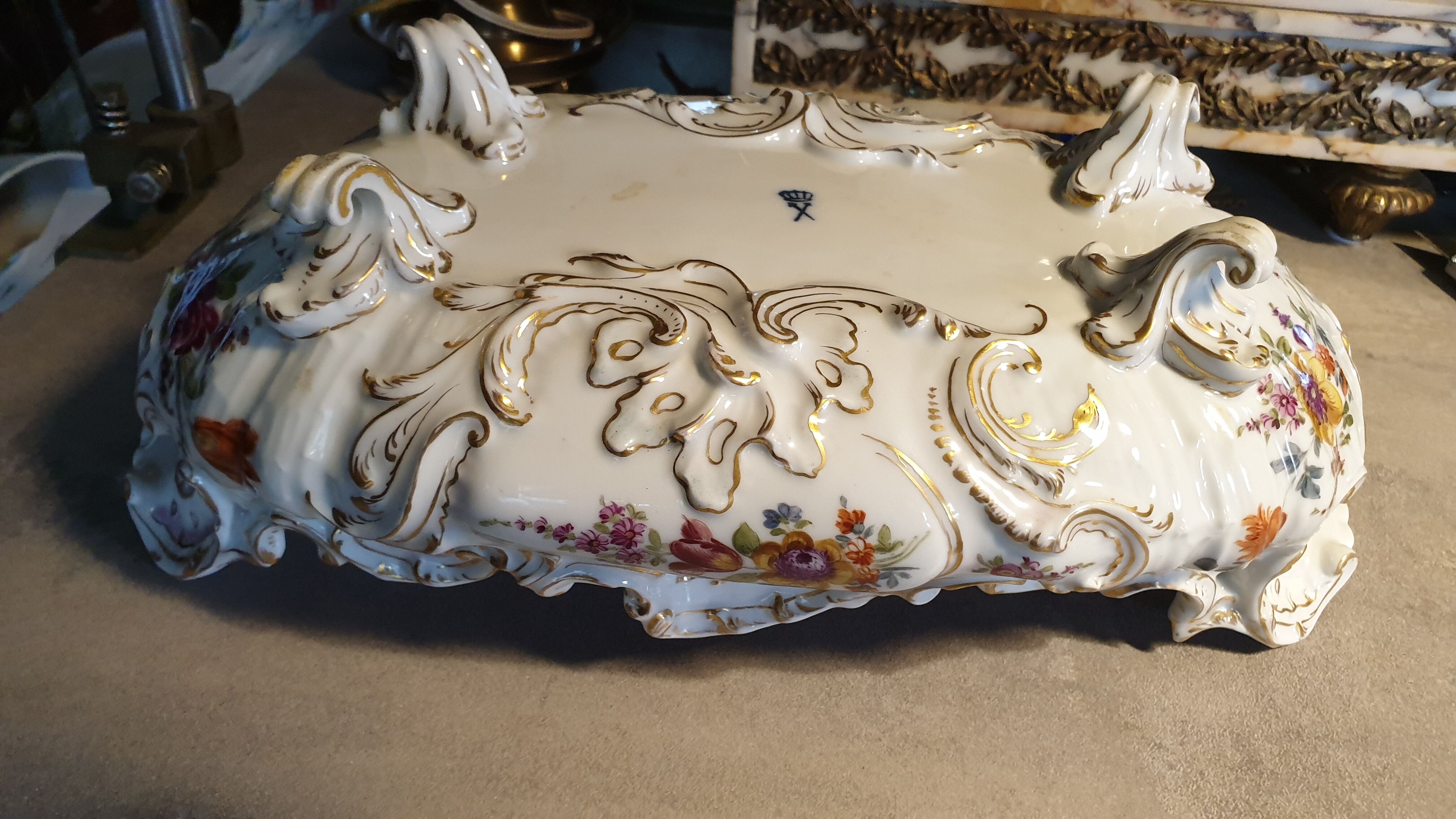 Porcelain planter XIXth