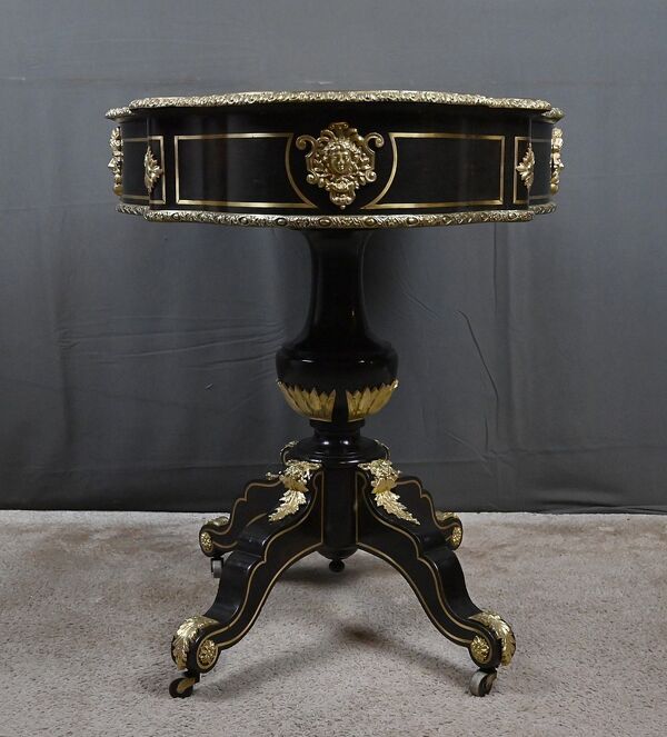 Table violonnée en marqueterie Boulle, époque Napoléon III – Milieu XIXe