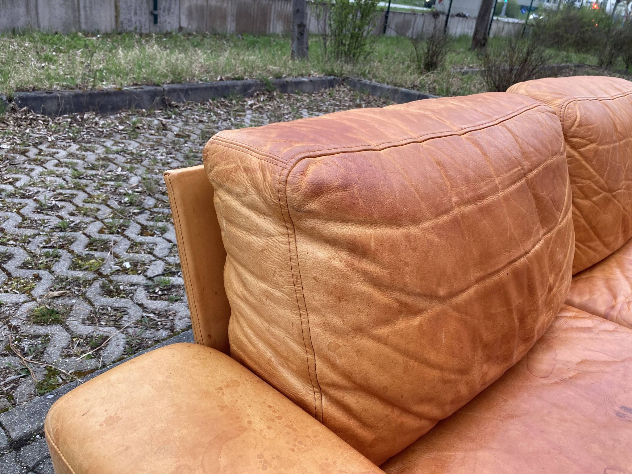 Canapé en cuir cognac vintage danois moderne du milieu du siècle