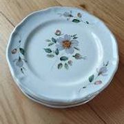 5 assiettes à dessert Saint-Amand – modèle Norelle