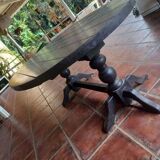 Oval solid wood table