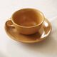 Lot de 2 tasses à thé et soucoupes en grès marron clair