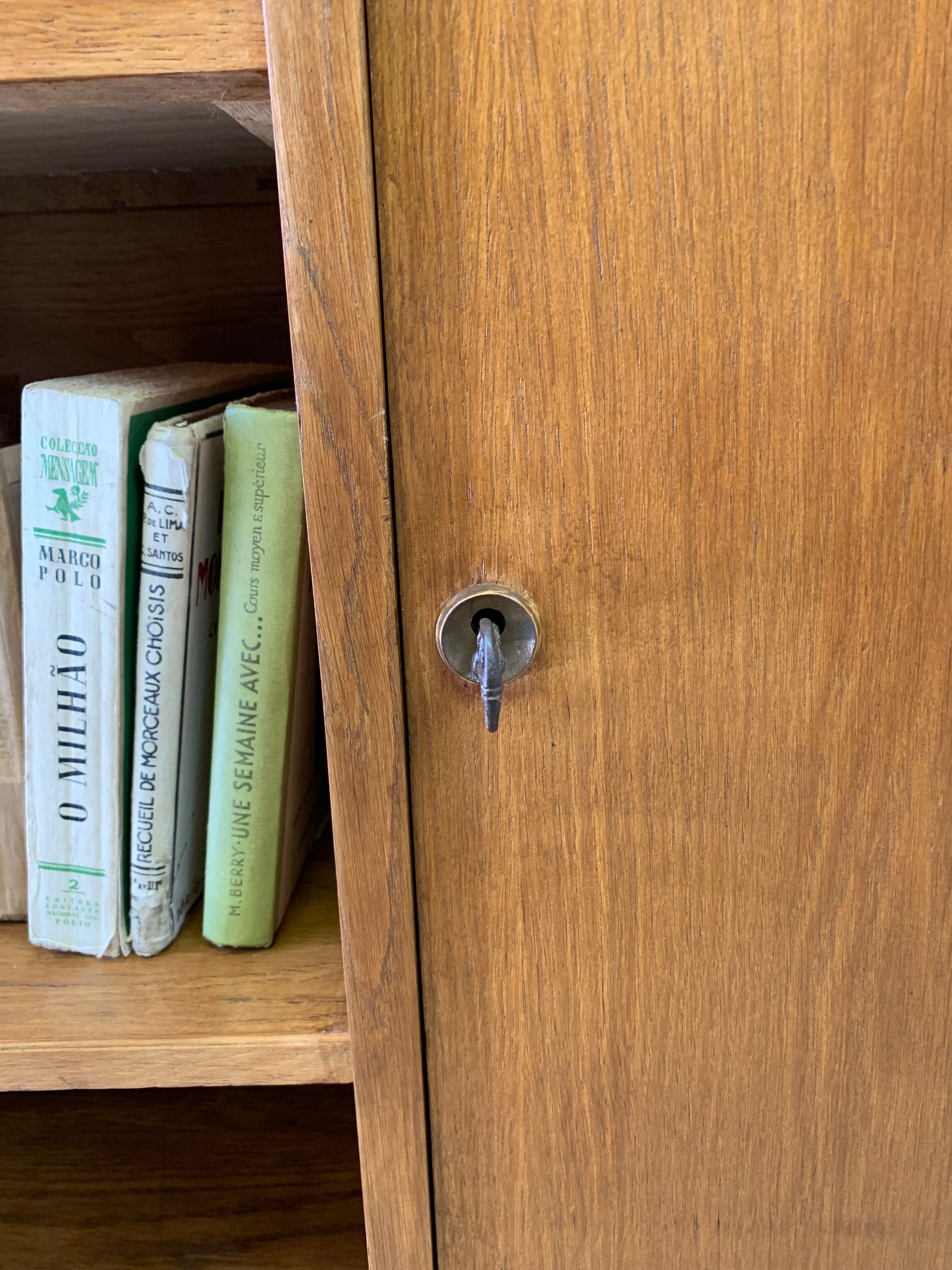 Scandinavian bookcase