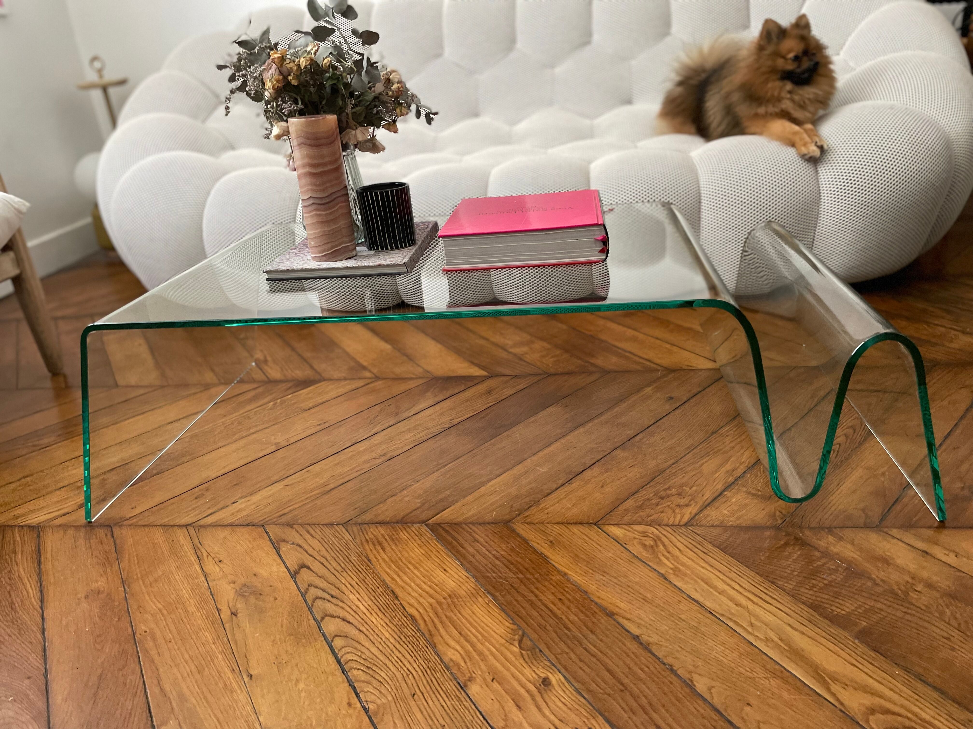 Vintage coffee table in curved corrugated tempered glass minimalist design