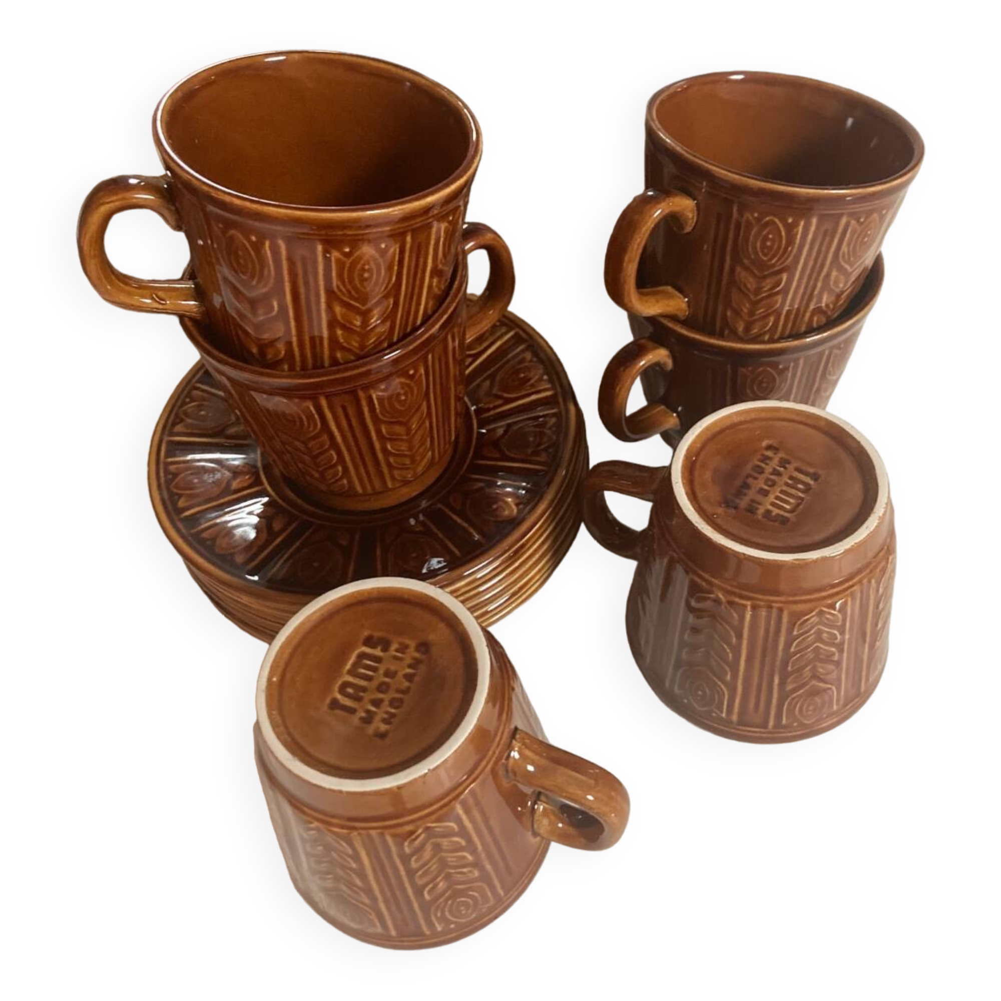 Brown cups 70' Tams