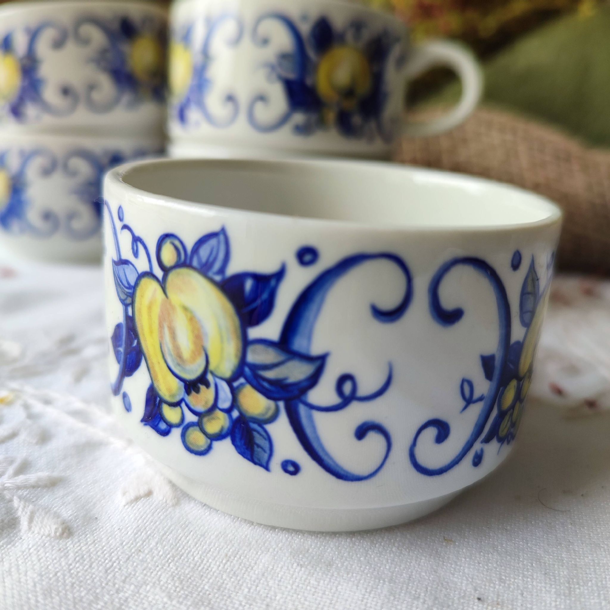 Set of 5 vintage Villeroy & Boch mugs – Cadiz model – Blue decor and