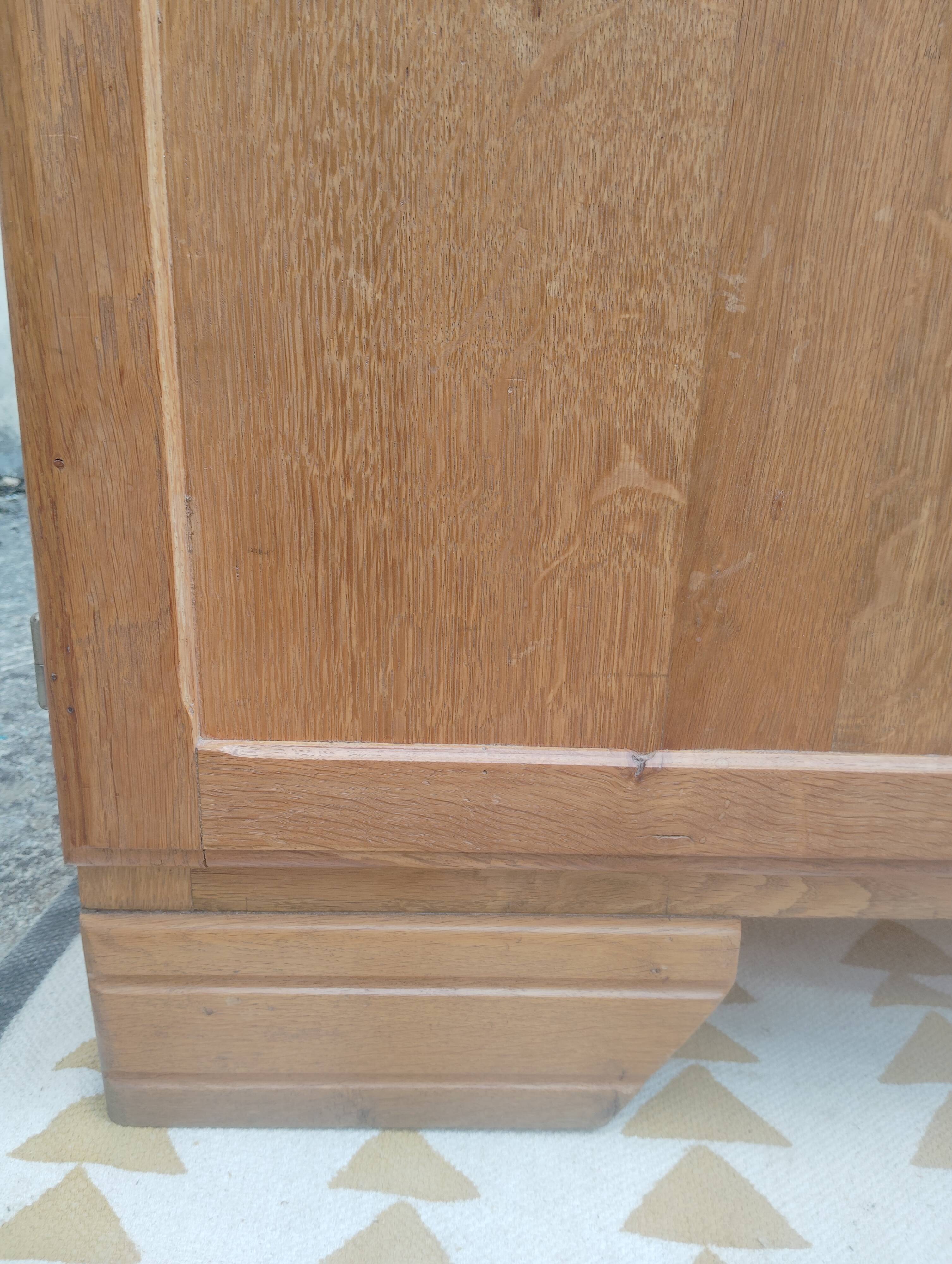 "Mado/Parisien" solid oak sideboard