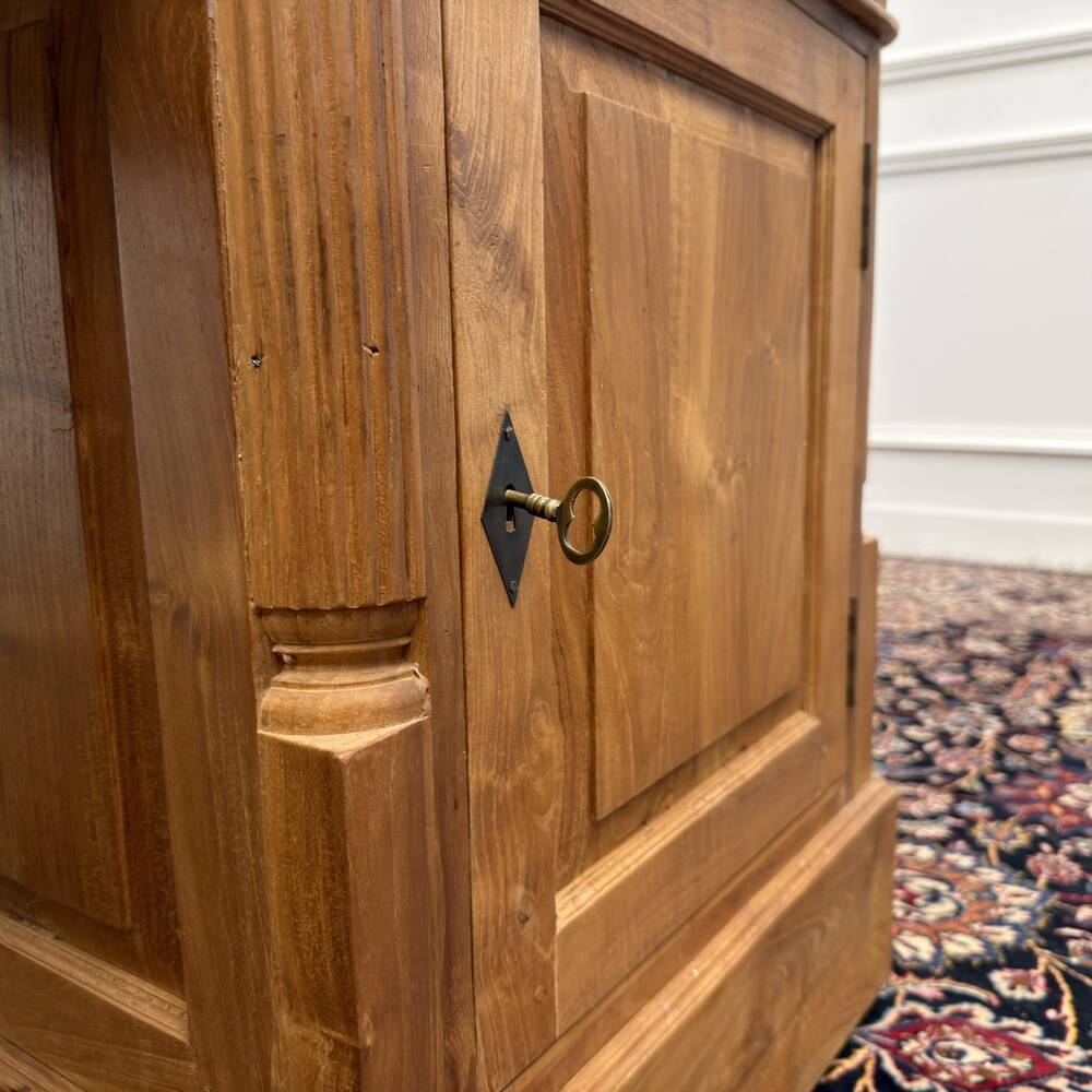 Bureau en teck anglais classique avec cuir marron