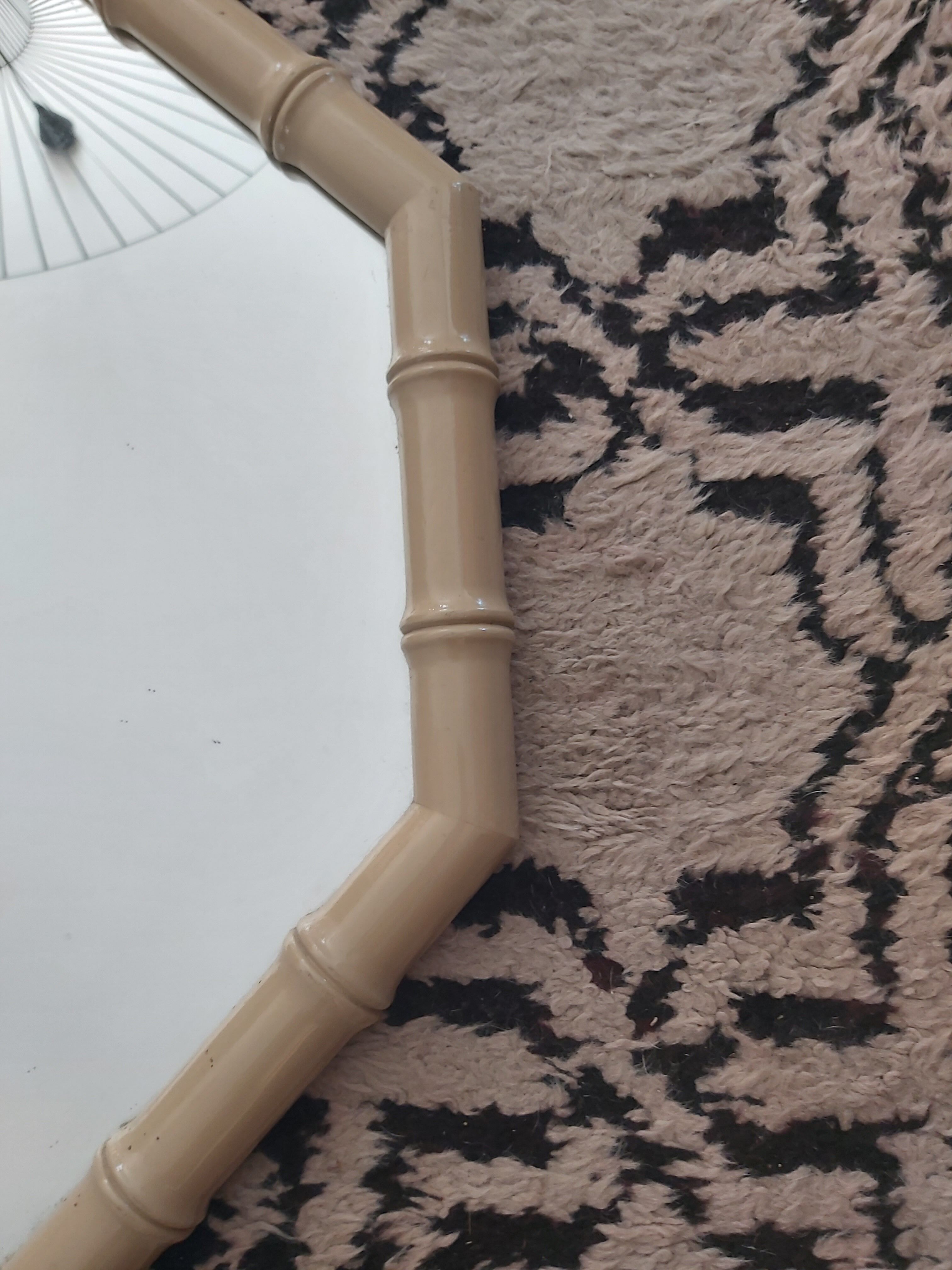 Octagonal mirror 70-80 years 62x62cm