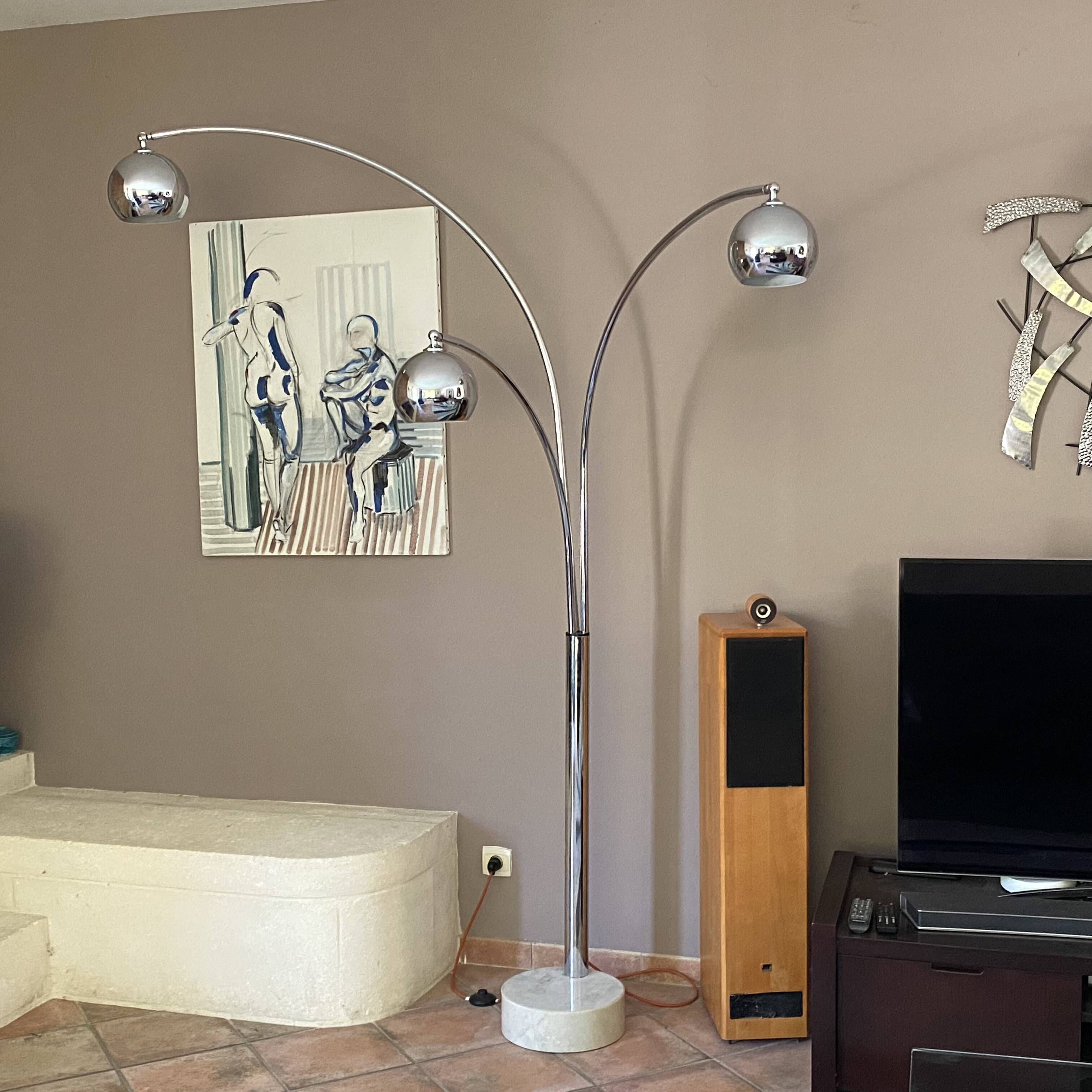 Lampadaire Muguet. Goffredo REGGIANI. 1970.