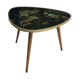 Tripod table presentation