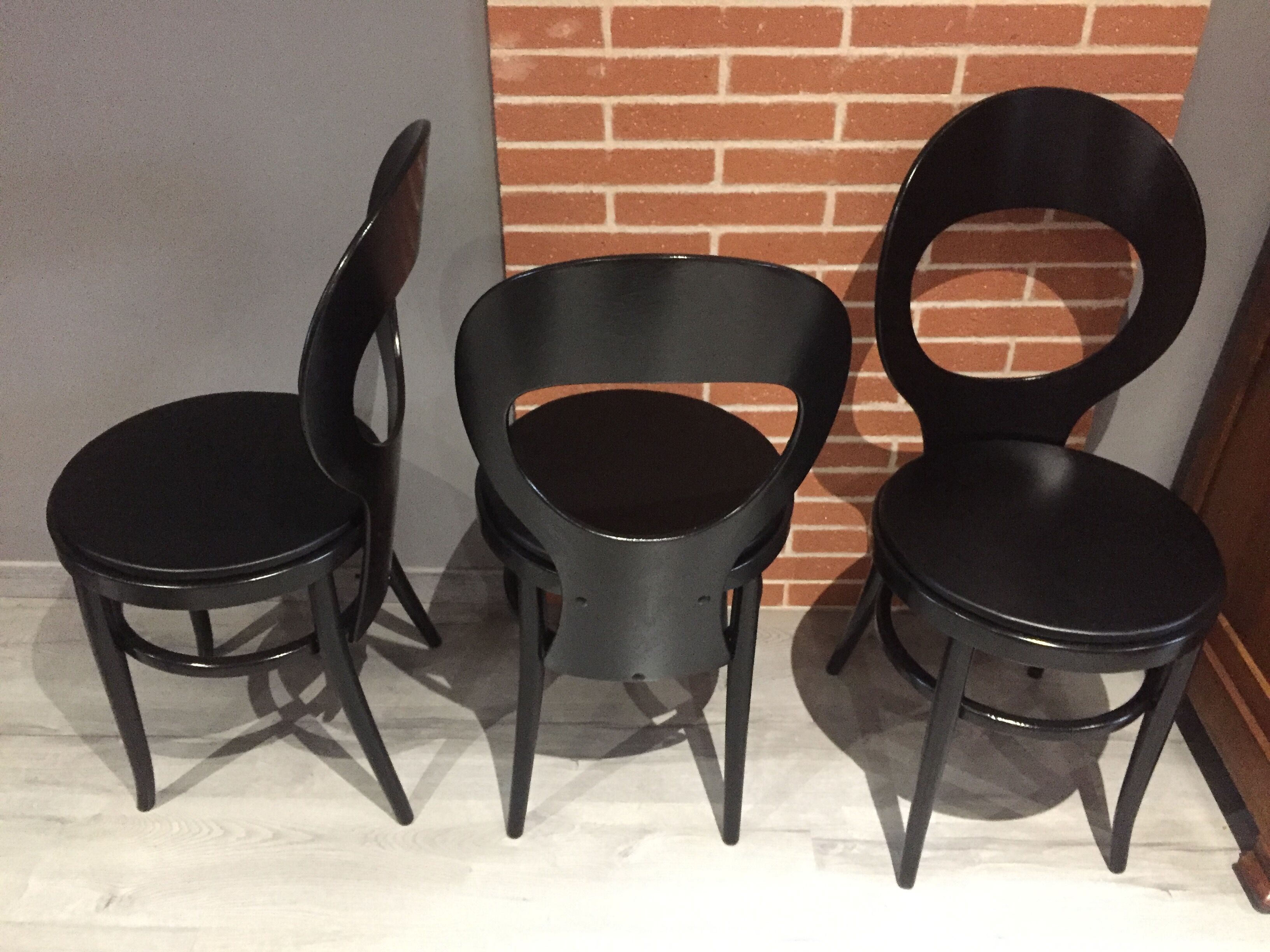 Suite of 4 Baumann chairs, model "seagull"