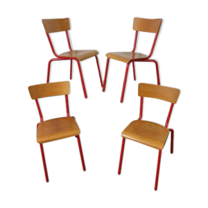 Chaises d'école