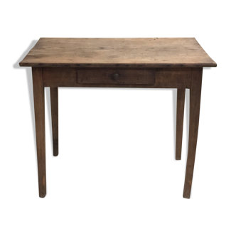 Farm table