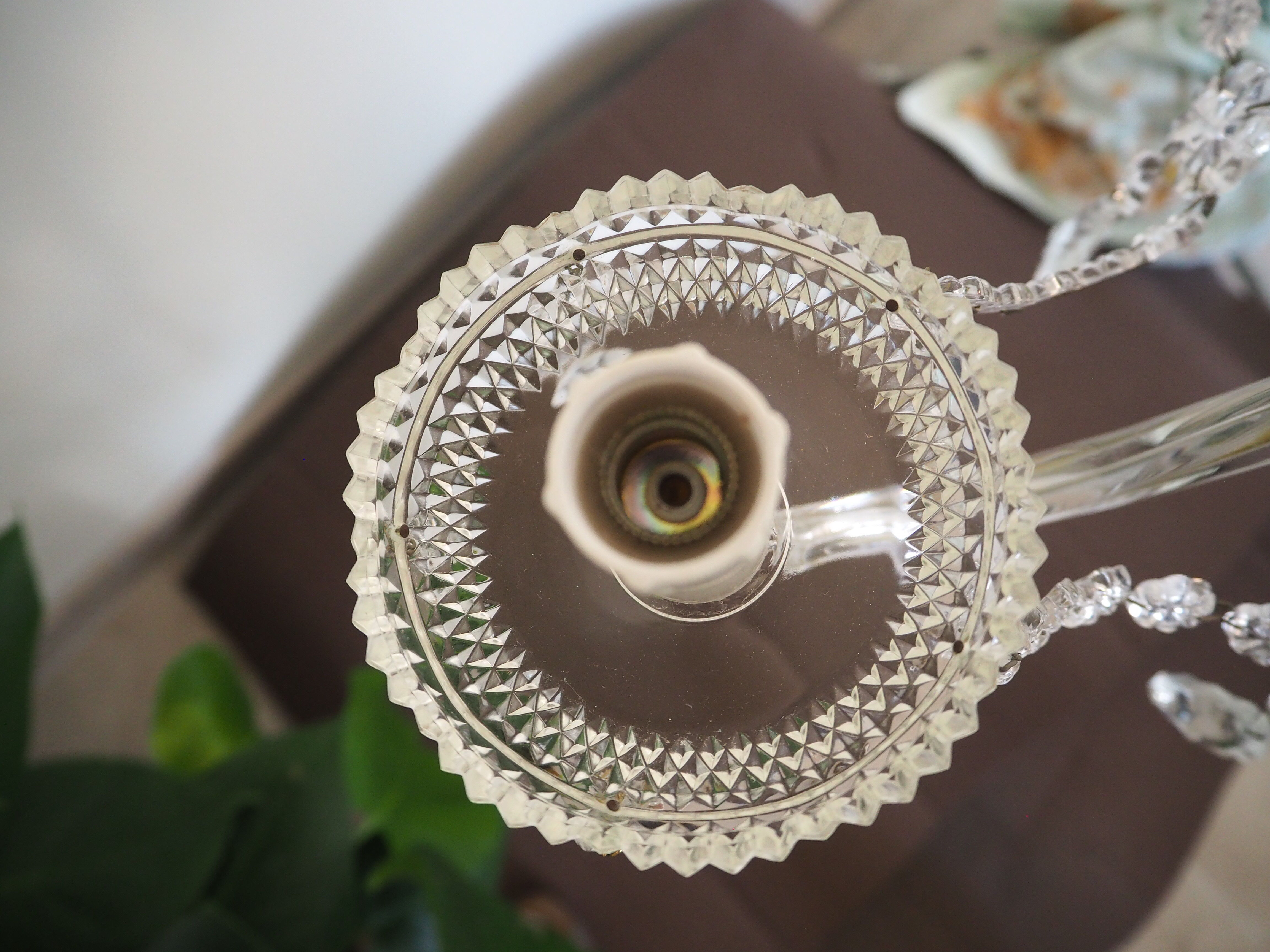 6-light chandelier with tassels