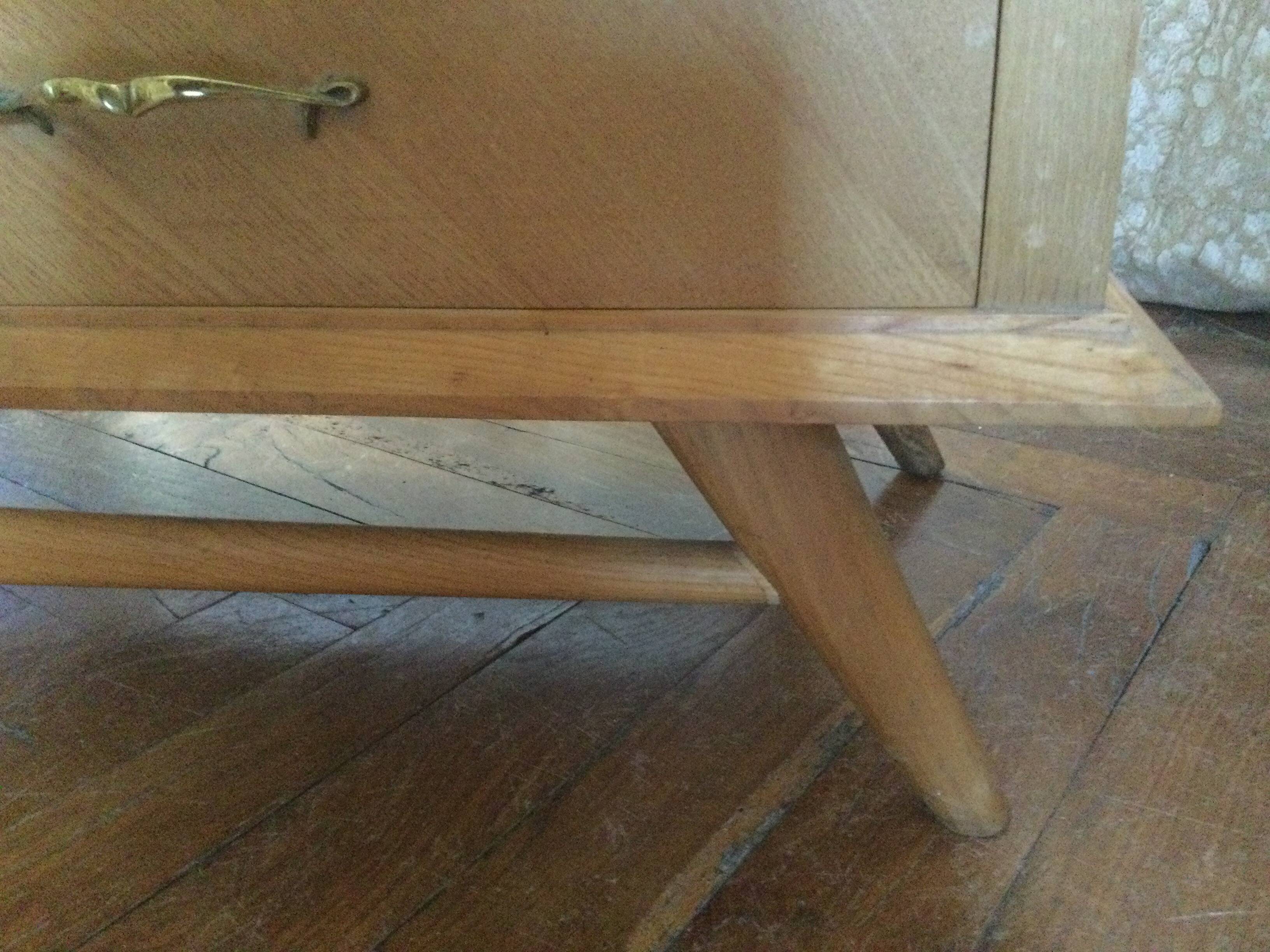 60s chest of drawers, 70 compass feet