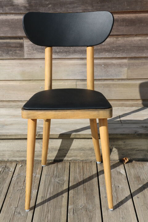 Chair 1950 skaï black light beech