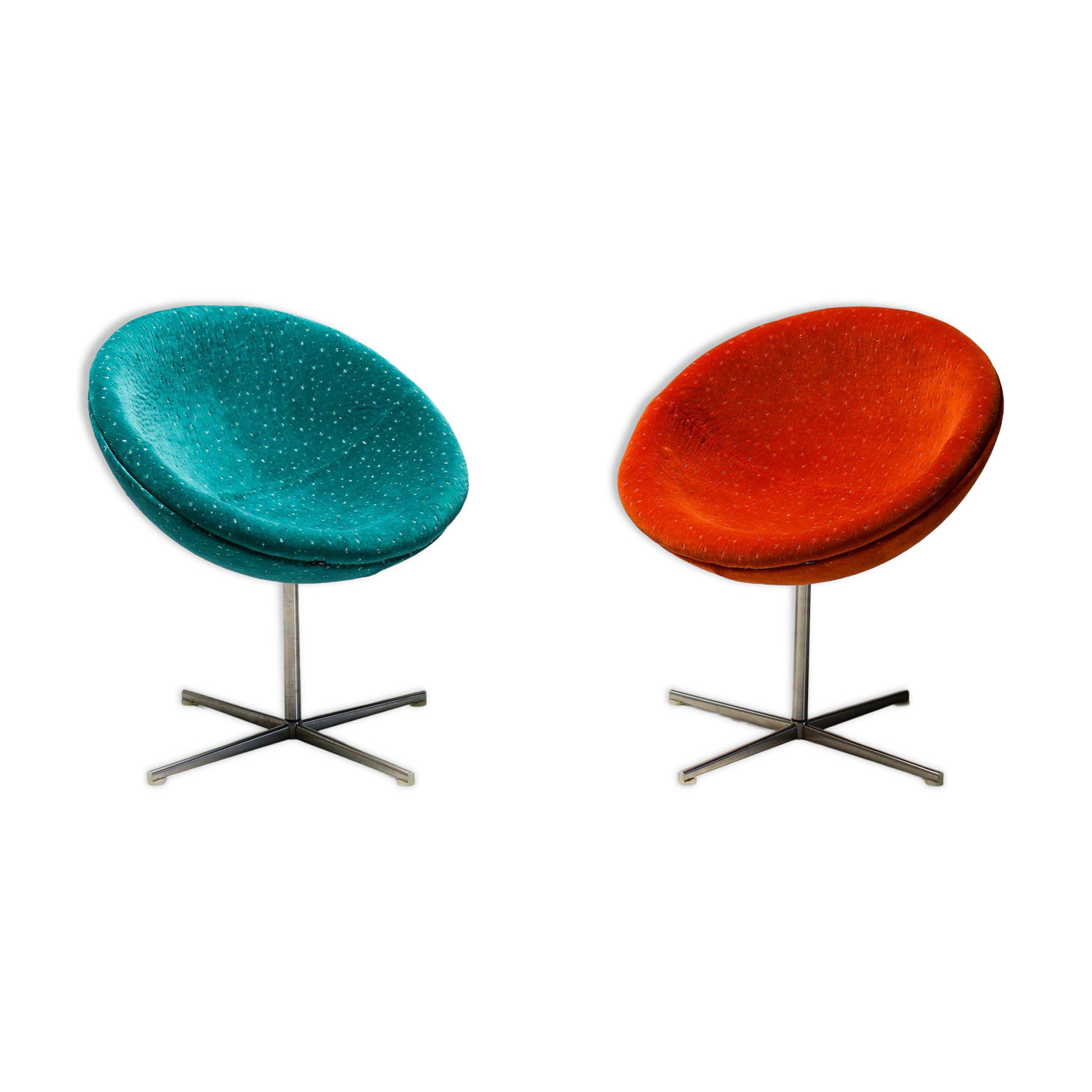 Unique chairs Tramontana Jade and Ember Velvet Verner Panton C1