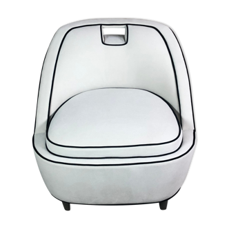 Fauteuil rétro vintage 80's en velours blanc gansé noir