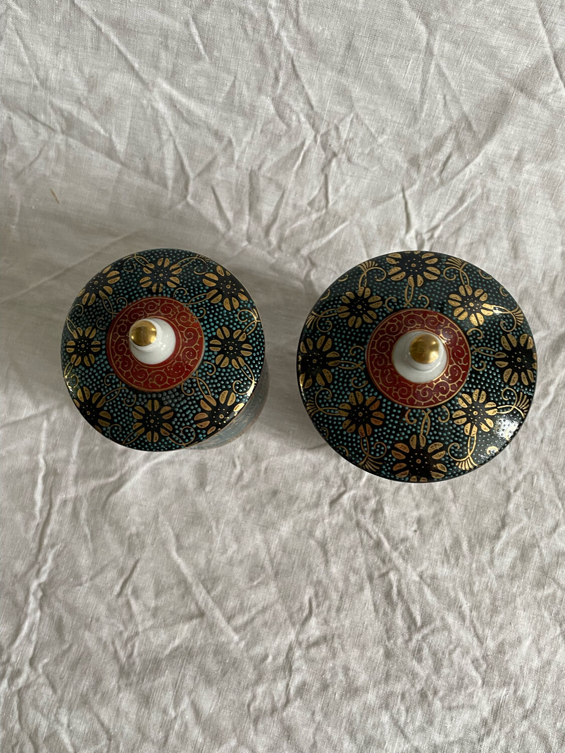 Set of 2 vintage Japanese tea cups Kutani Ware Yozan