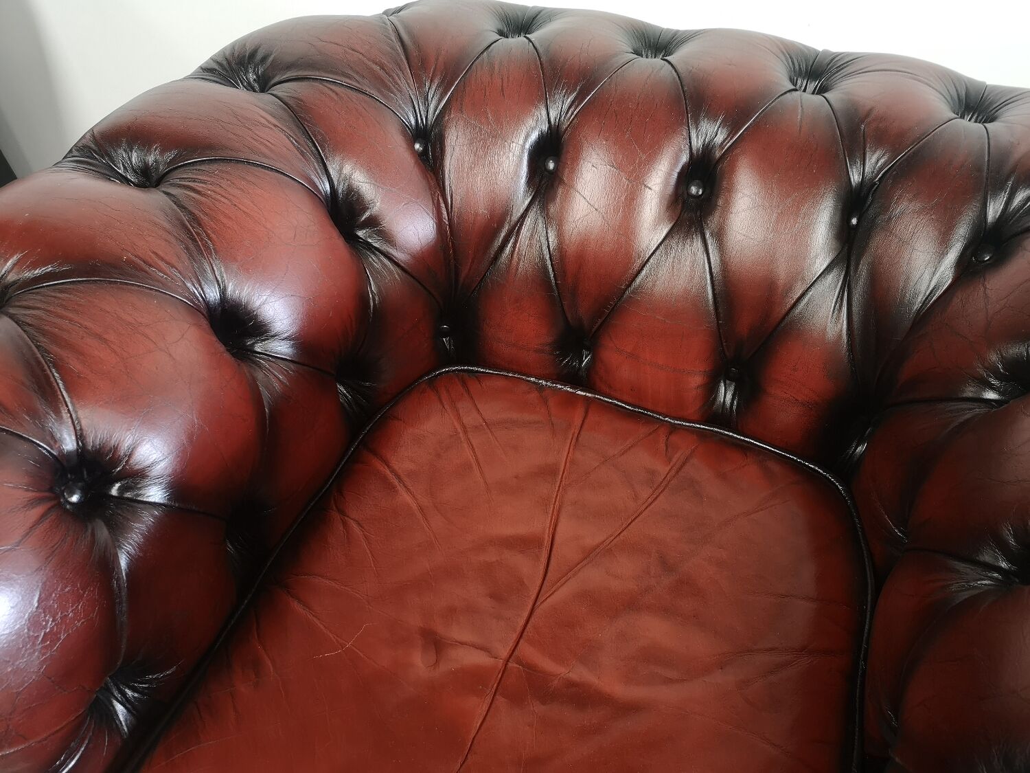 Chesterfield burgundy leather armchair