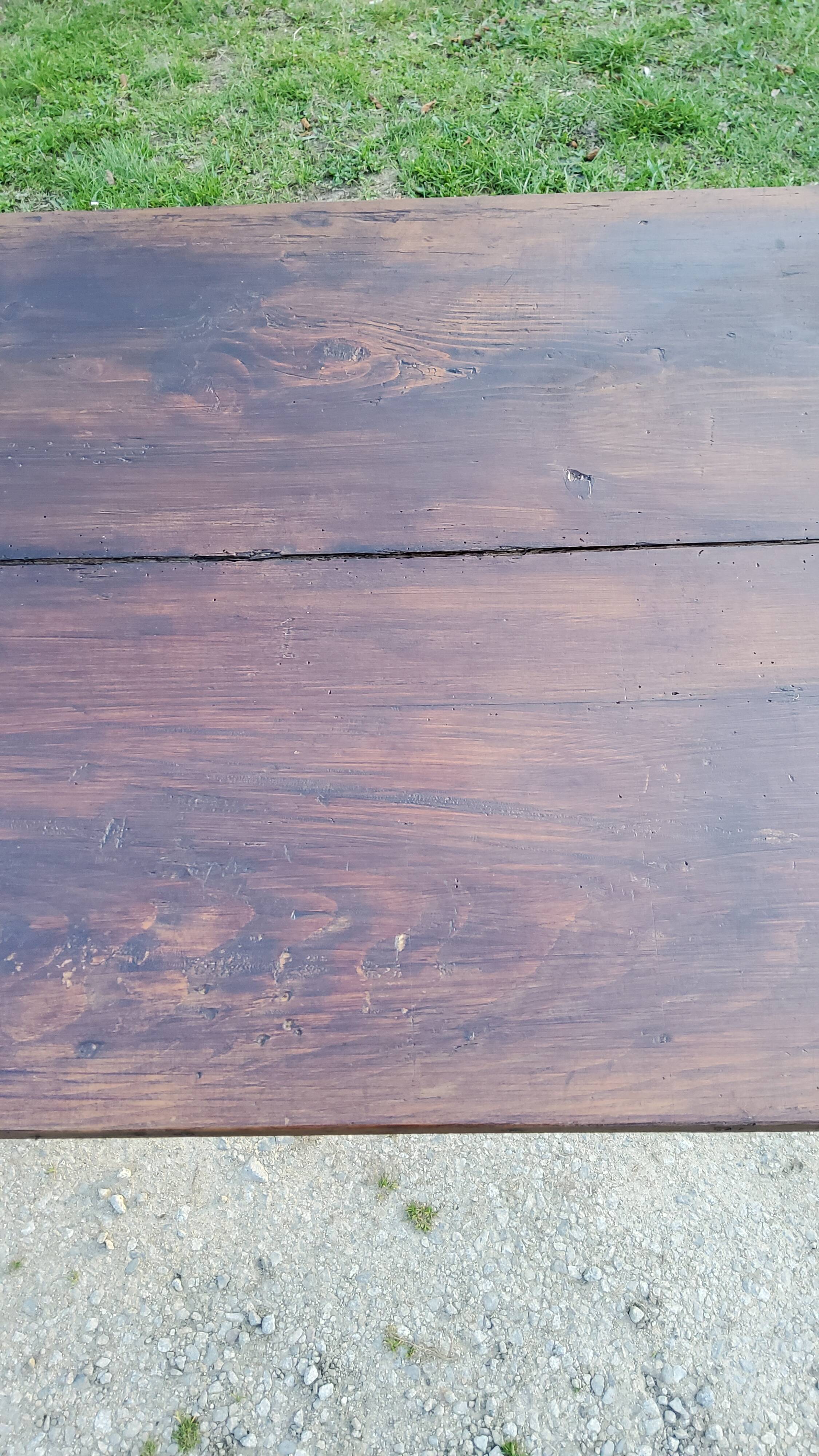 Farmhouse table XIXth century 196cm spindle feet