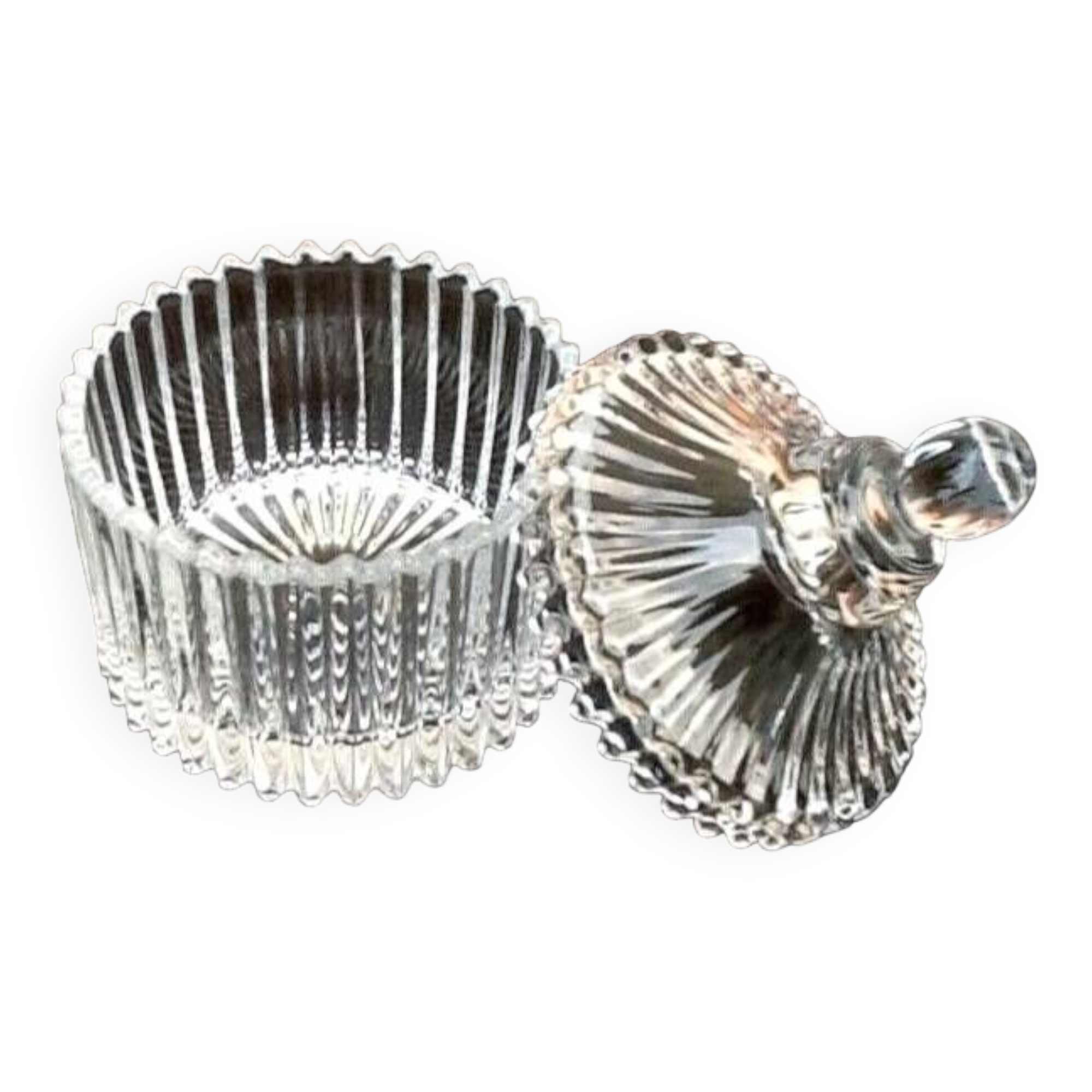 1960s pot with lid (fleur de sel..) ribbed transparent glass