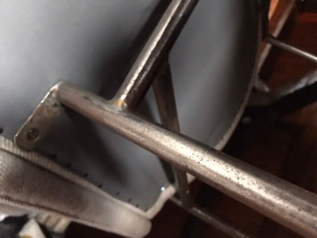 SK660 armcahir by Pierre Guariche for Steiner