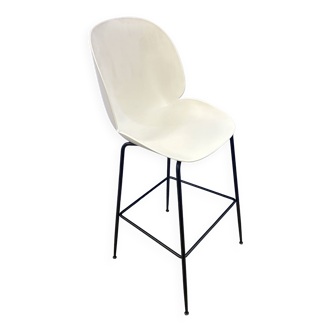 Tabouret Beetle blanc et noir Gubi