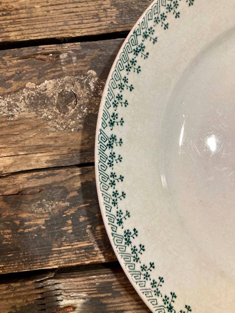 Saint-Amand blue 4057 model plate