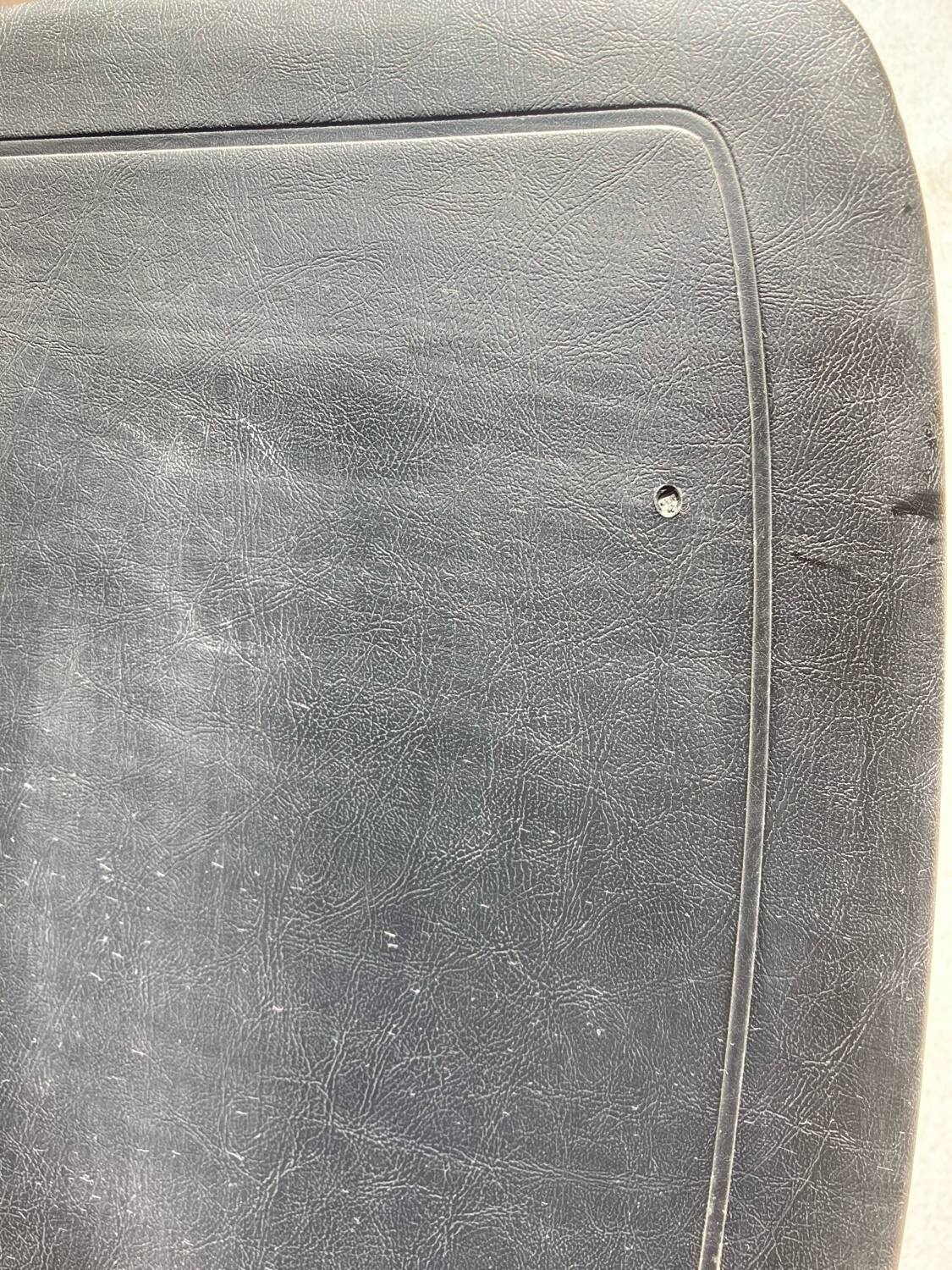 Set of 6 Scandinavian chairs in light wood and black faux leather