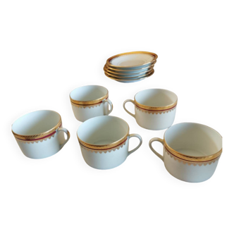 Set of 5 cups with their bowls