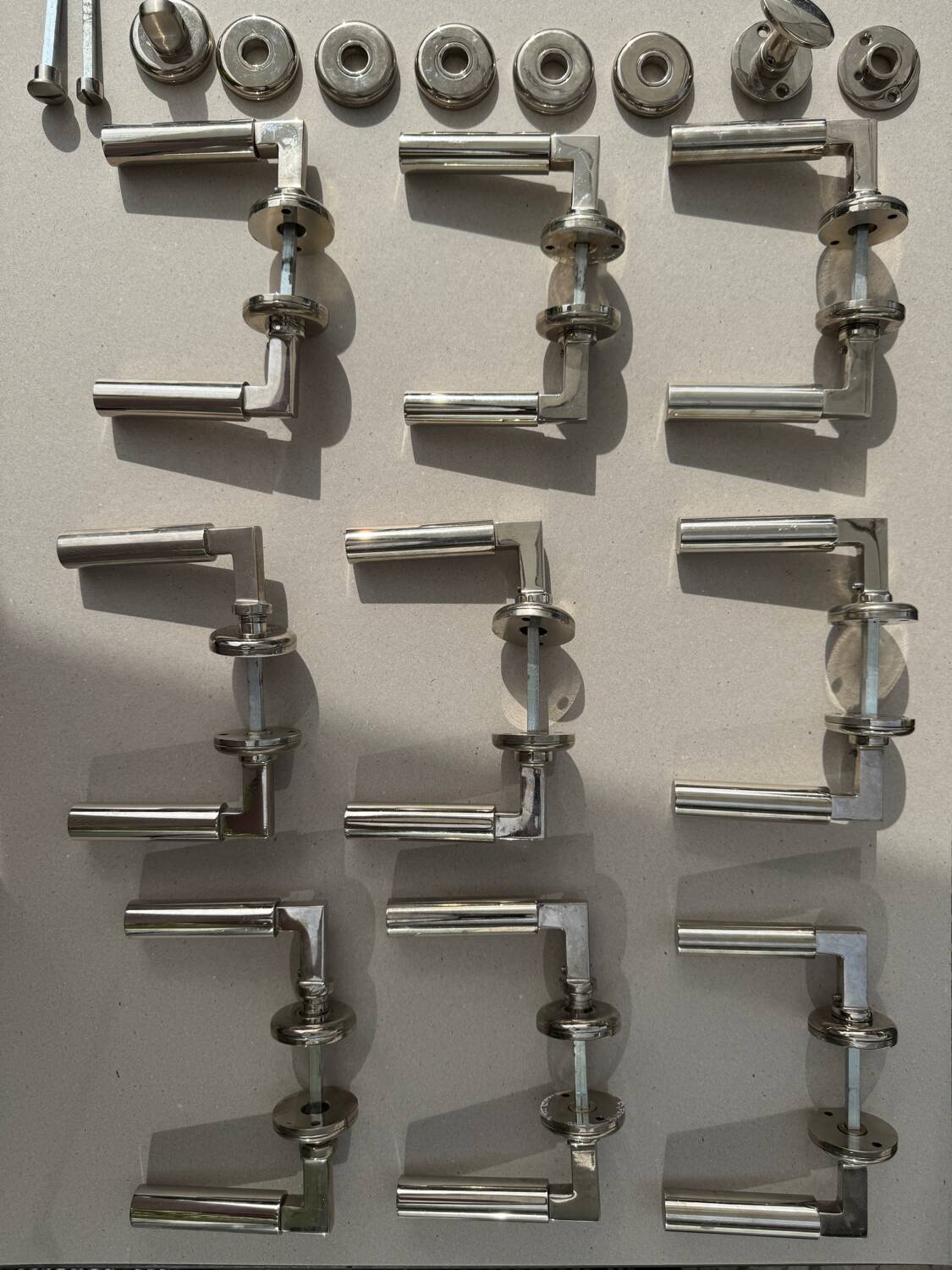 Lot of reissue door handles - Walter Gropius and Adolf Meyer, Bauhaus ve