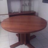 Solid elm table regain