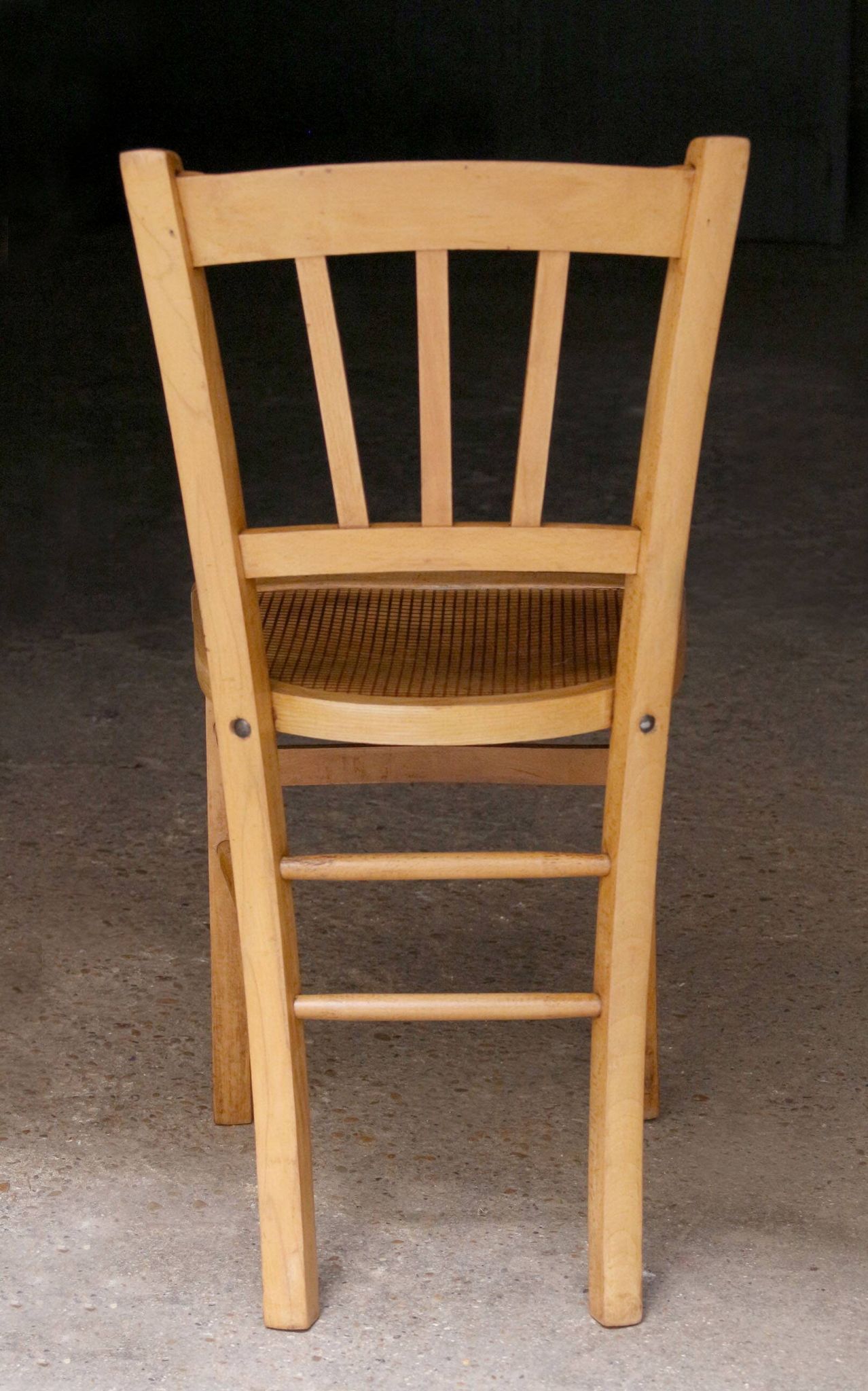 Chaise de bistrot en bois courbé (début XXeme).