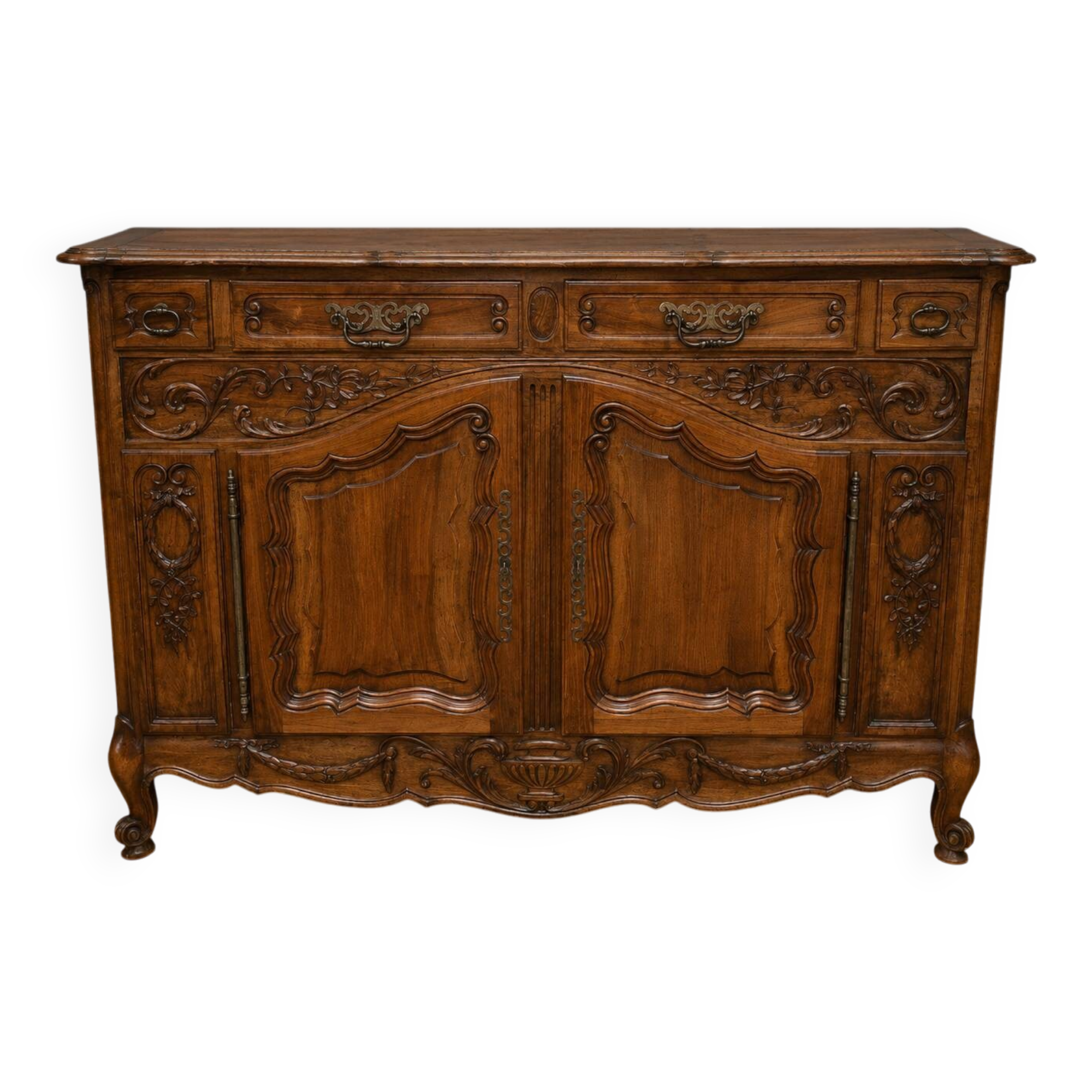Buffet Louis XV provençal en noyer sculpté – XIXe siècle