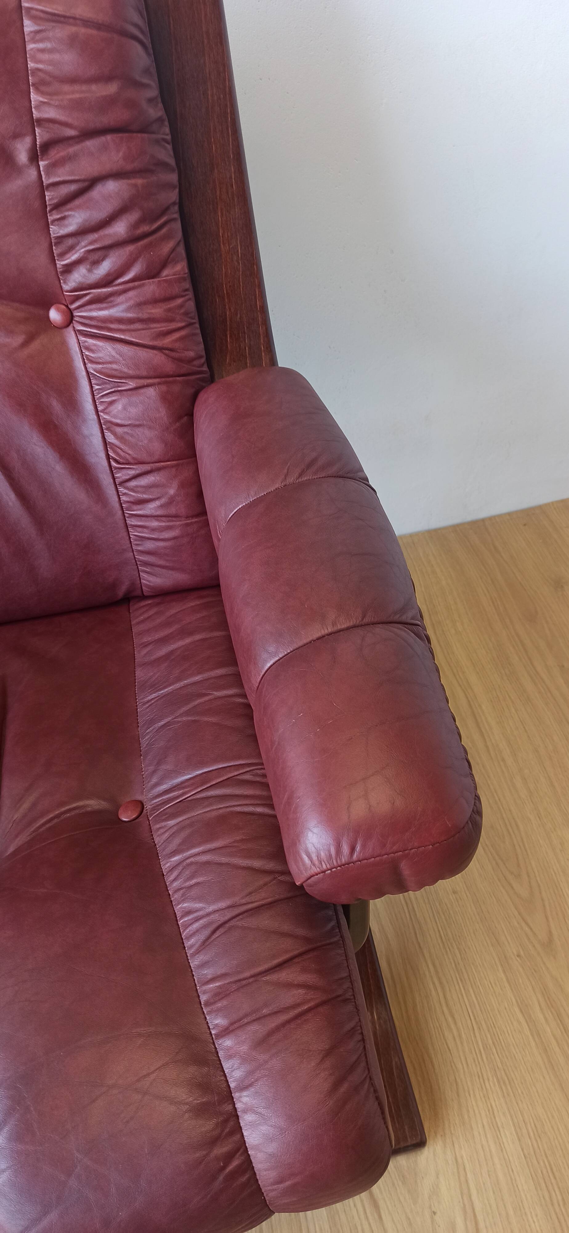 Scandinavian Mid-Century Modern Leather Easy Chair by Ekornes 1970s.