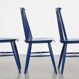 Set of 3 beautiful vintage 1960s blue wooden dining chairs/spindle chairs