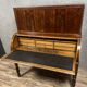 Bureau à cylindre époque Louis Philippe, Restauration en acajou moucheté
