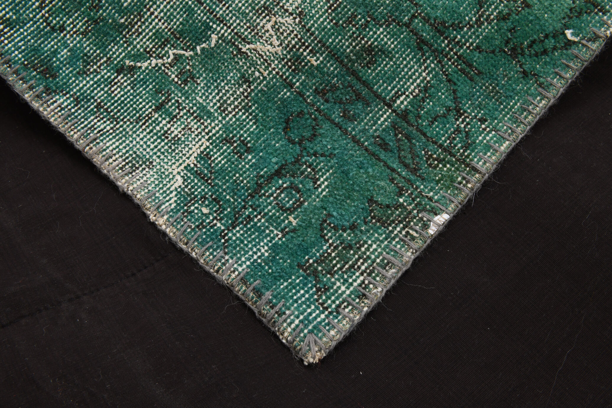 Distressed multicolor turkish rug 299x209 cm